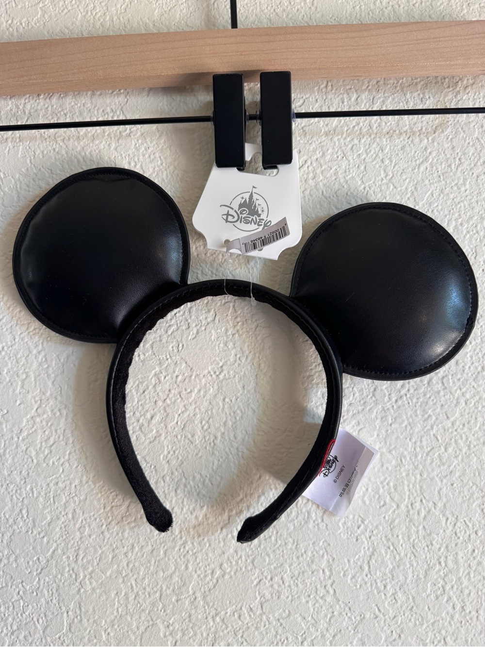 Disney Parks Mickey Mouse Black Faux Leather Signature Ears NWT